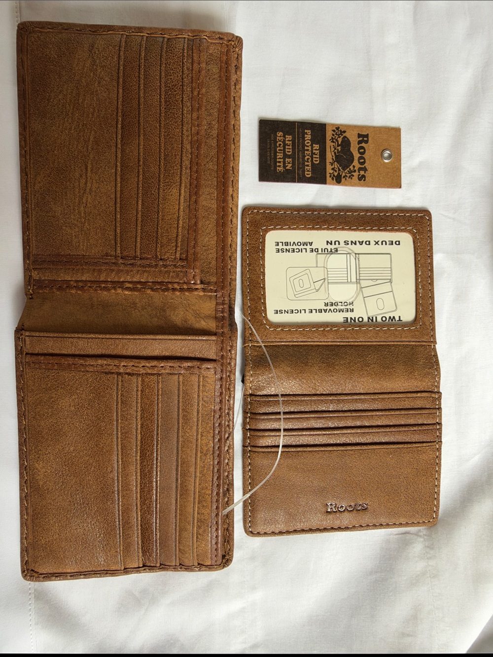 Roots Tan Brown Leather Card & Key Holder Set